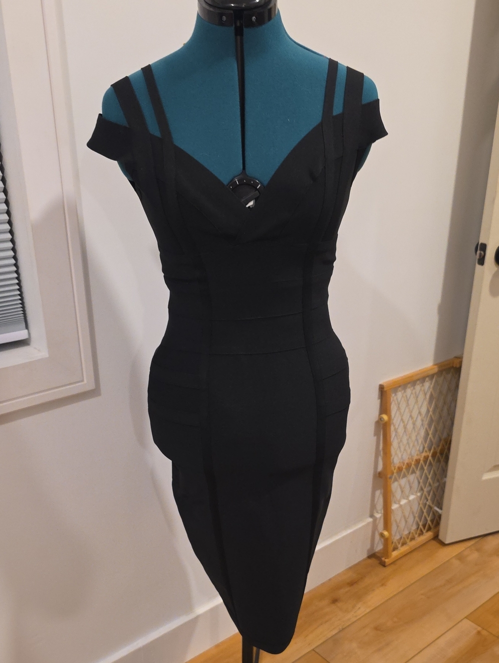 Classic Black Off-Shoulder Bodycon Dress